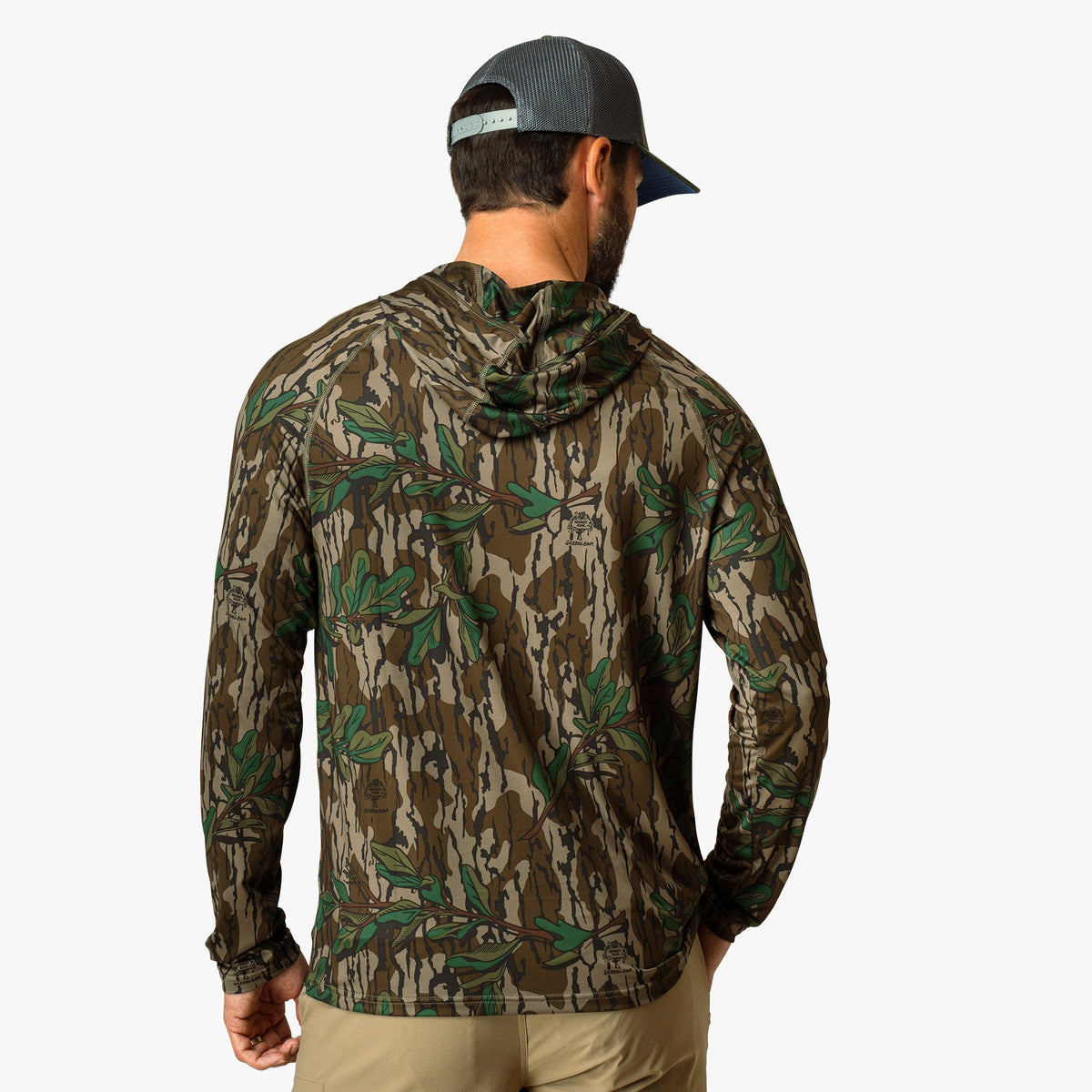 Mens Mossy Oak® Camo Performance Hood - AFTCO