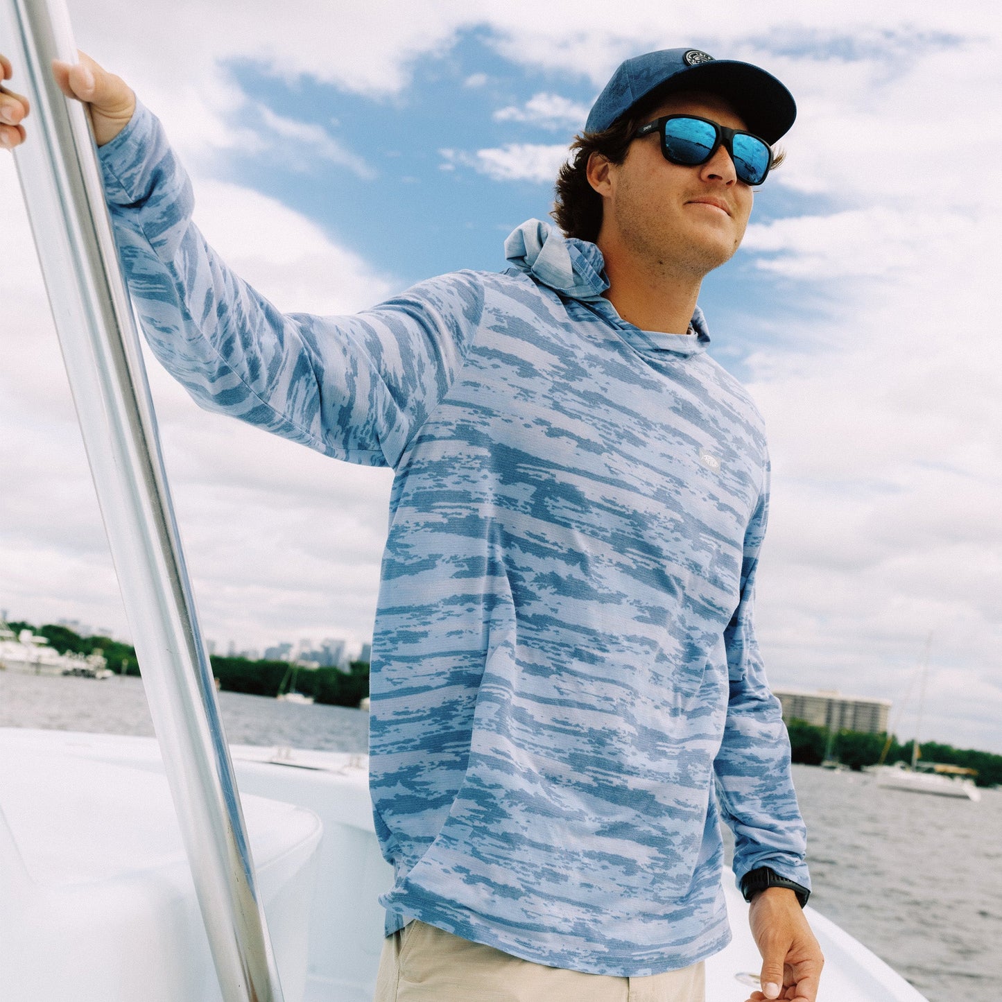 Mens Ocean Bound Hooded Performance Shirt - AFTCO