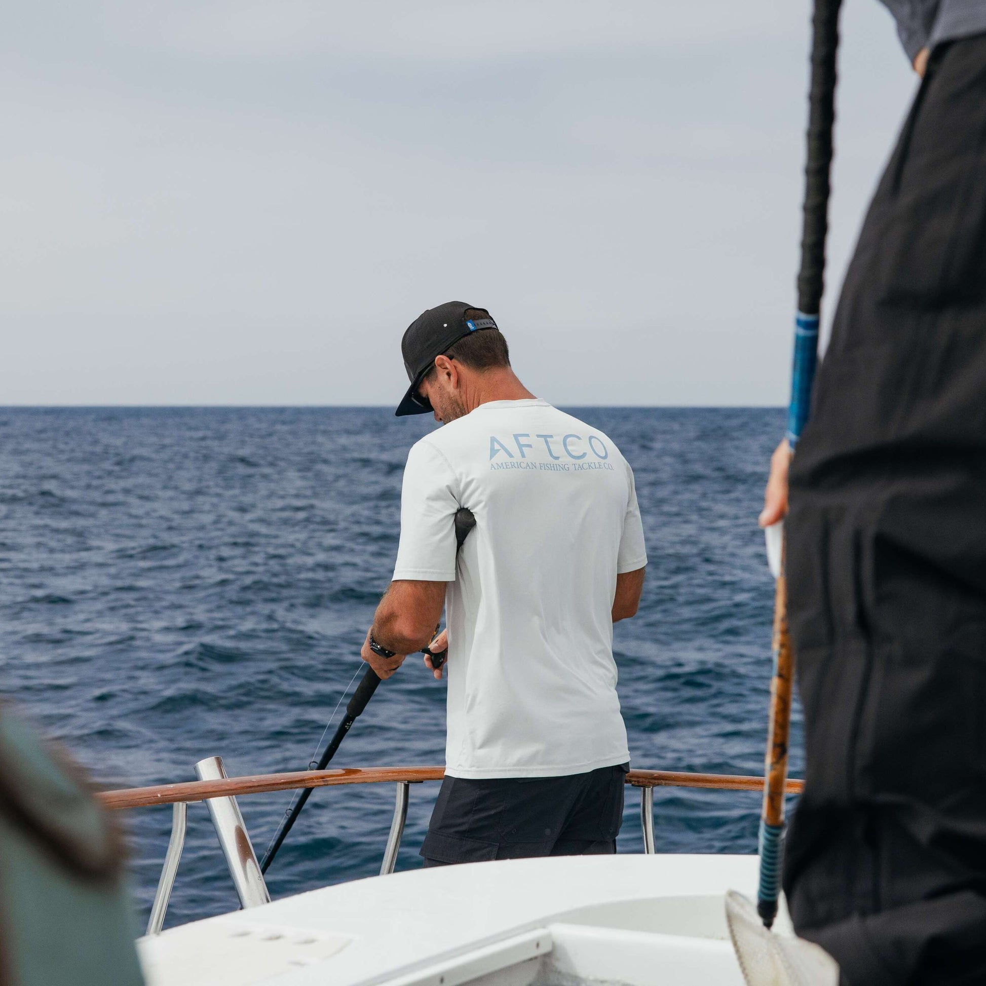 Mens Samurai SS Performance Shirt - AFTCO