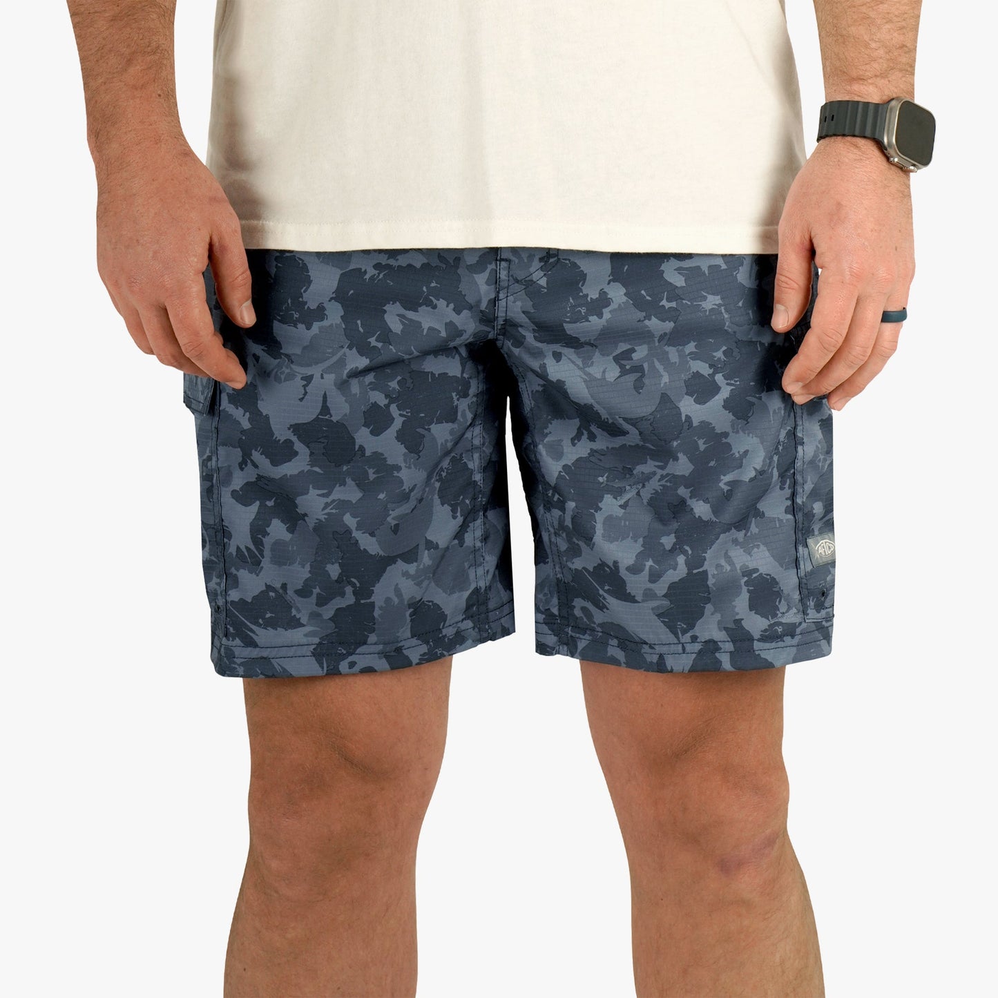 Mens Deckhand Camo Fishing Cargo Shorts - AFTCO