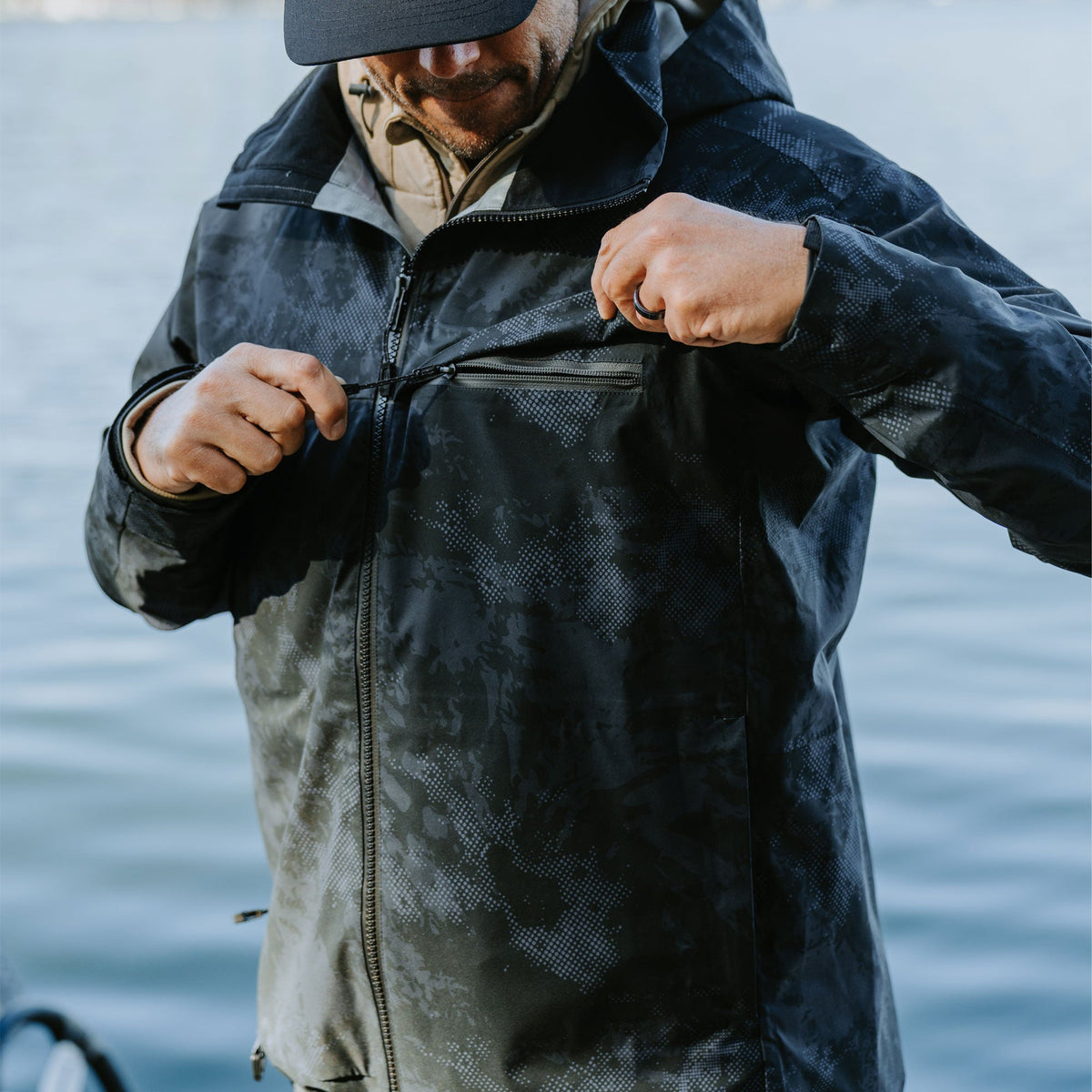 Mens Stormbreaker Fishing Jacket - AFTCO