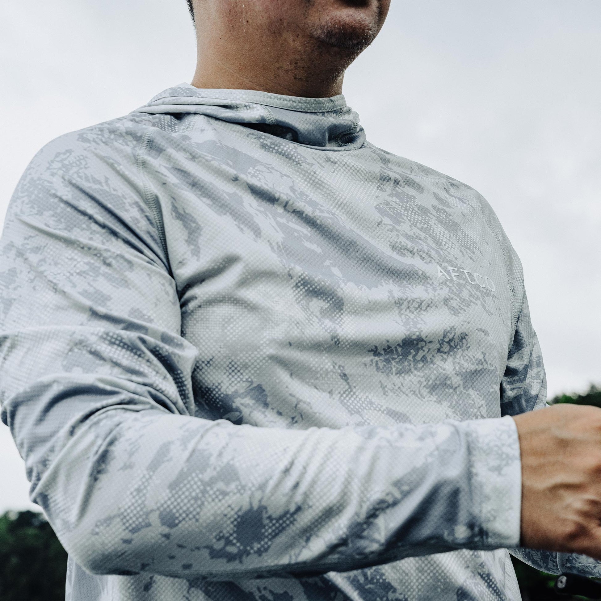 Mens Adapt Phase Change Hooded Fishing Shirt - AFTCO