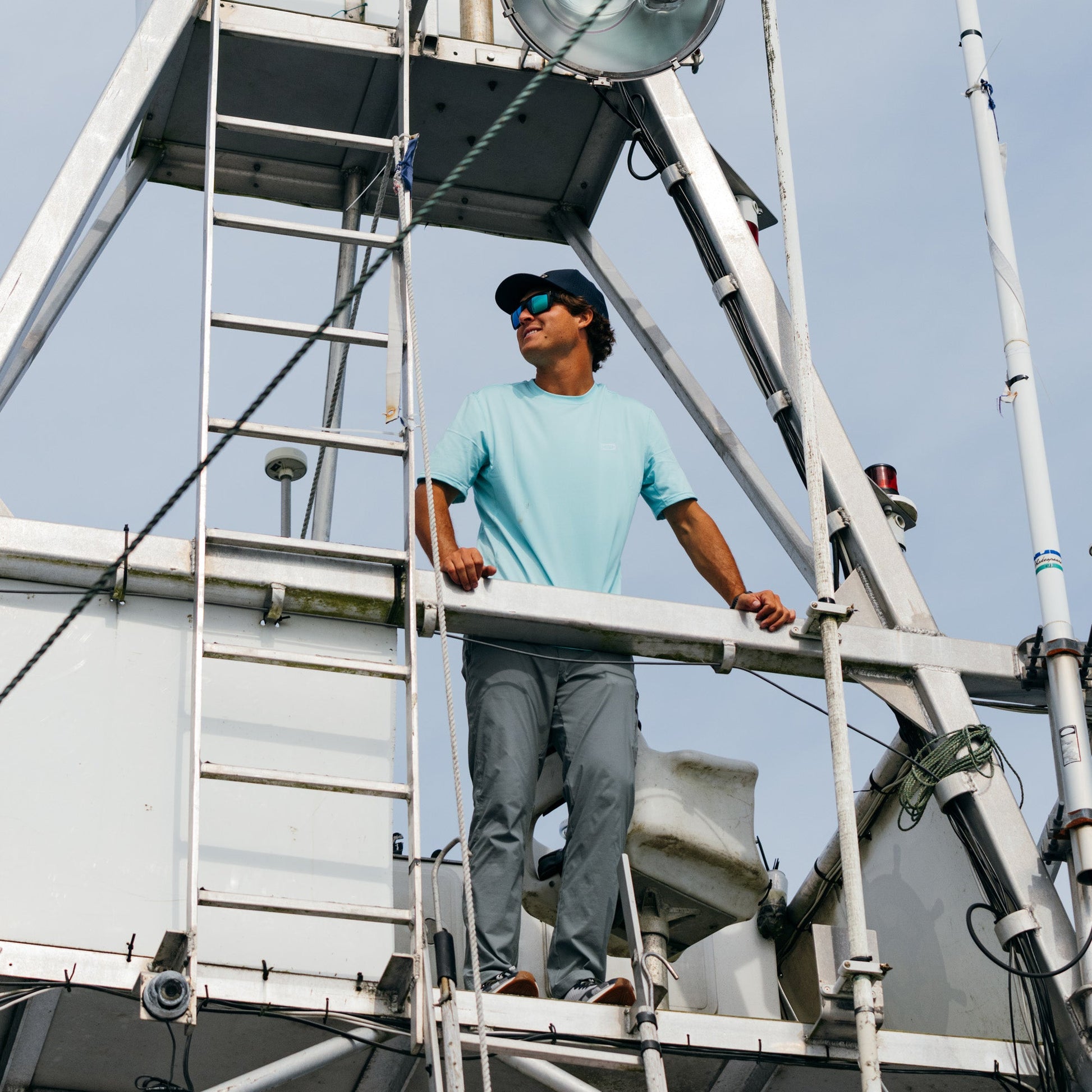 Mens Air O Mesh Breathable Fishing Shirt - AFTCO