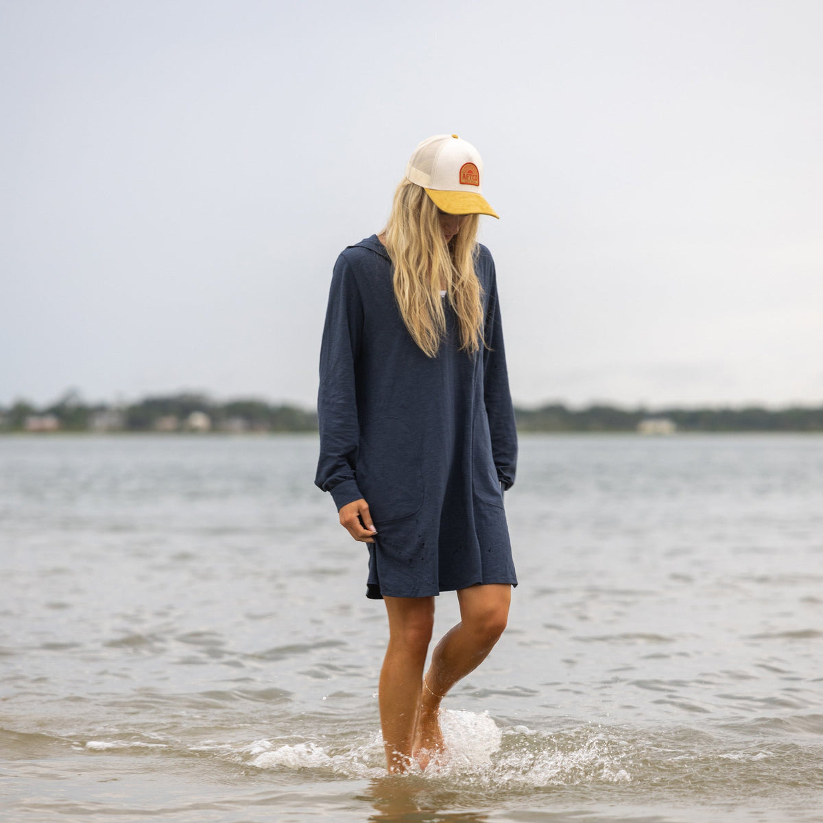 Womens Women's Cloud Knit Hooded Fishing Cover Up - AFTCO
