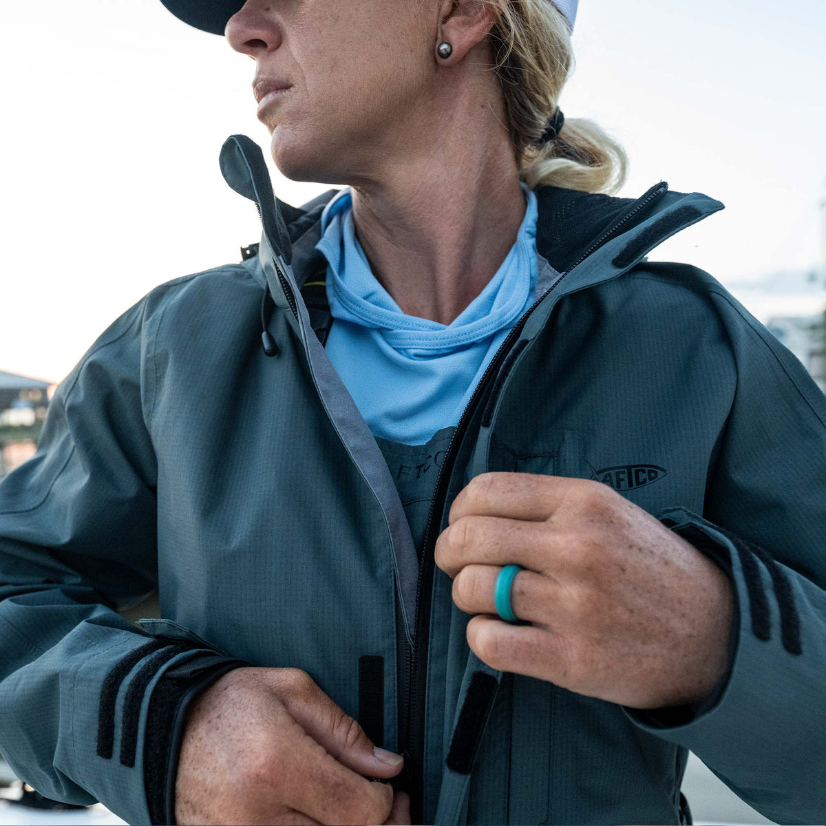 Womens Women's Barricade Jacket - AFTCO