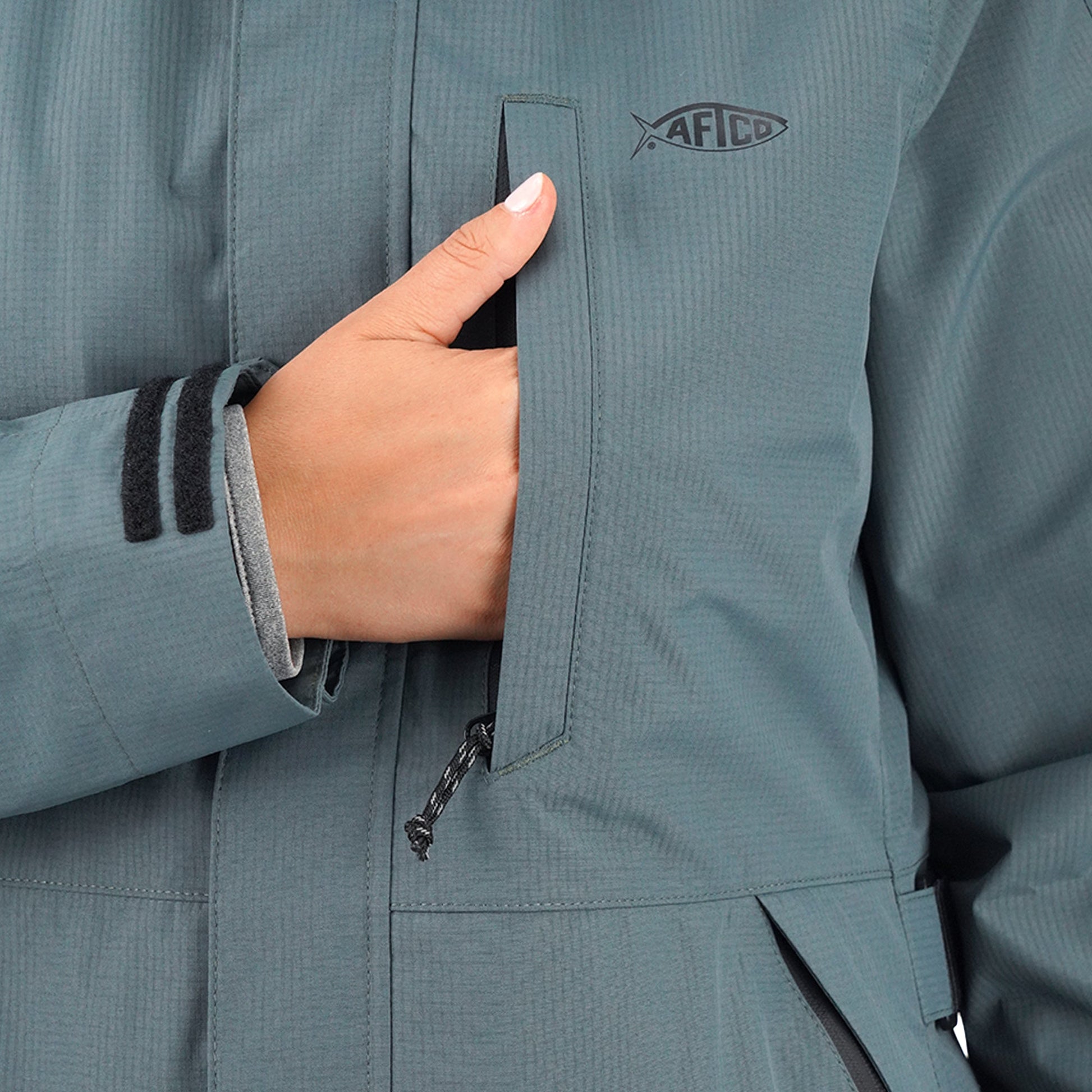 Womens Women's Barricade Jacket - AFTCO
