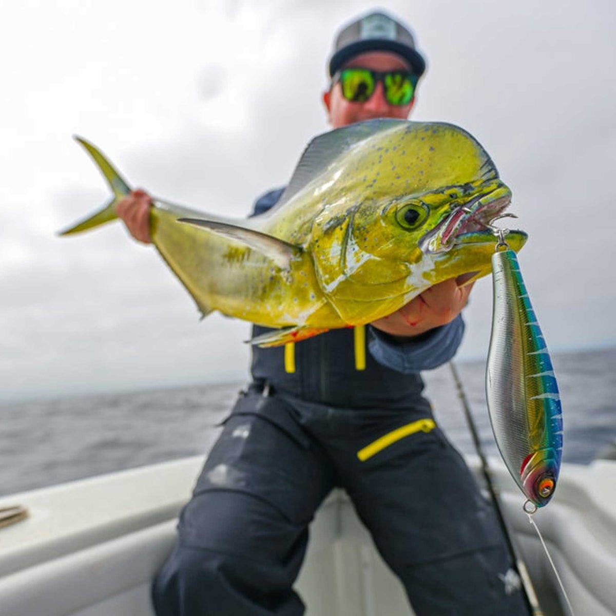 Tackle & Gear Blue Fever Swimmer - AFTCO