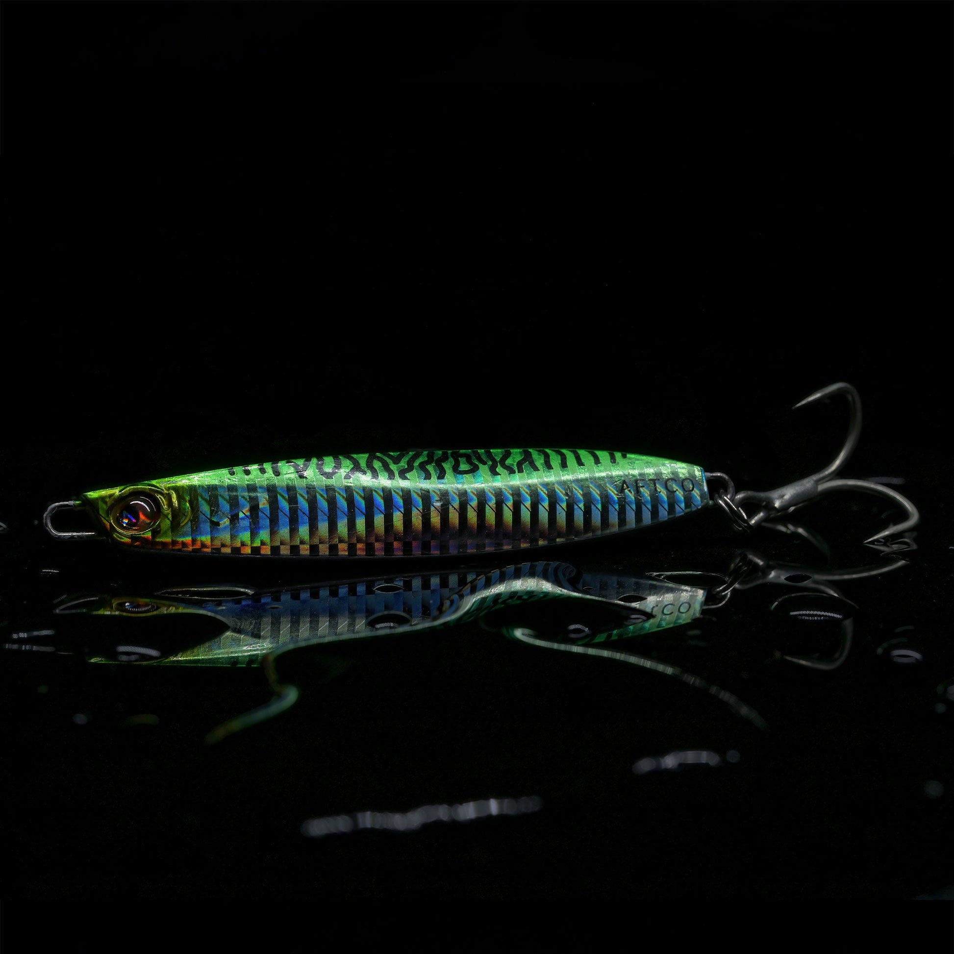 Tackle & Gear Blue Fever Crossbreed - AFTCO