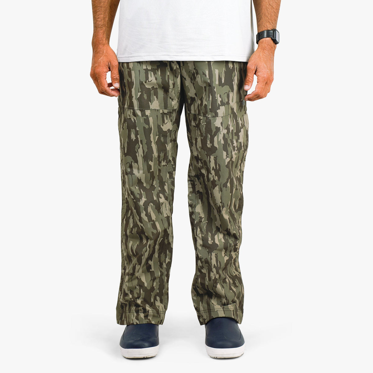 Mens Crossing Printed Camo Fishing Pants - AFTCO