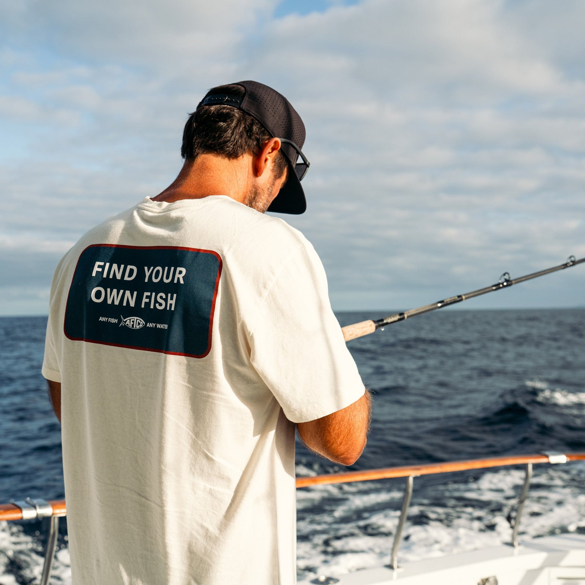 Mens FYOF Short Sleeve Men's Fishing T-Shirt - AFTCO