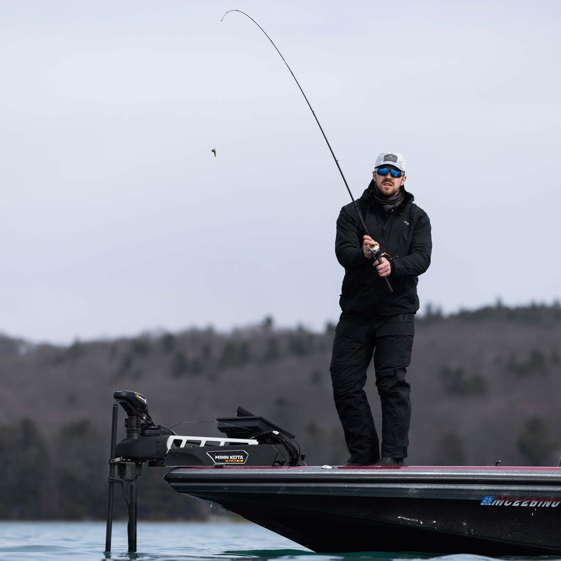Mens Fortress Fishing Bibs - AFTCO