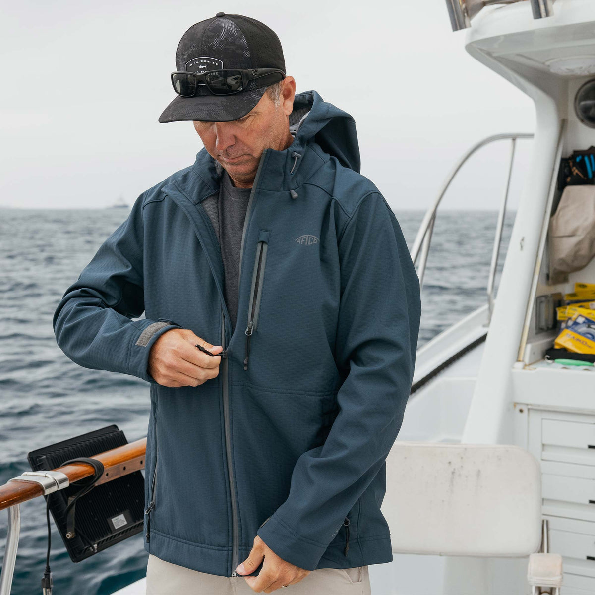 Mens Reaper Softshell Zip Up Jacket - AFTCO