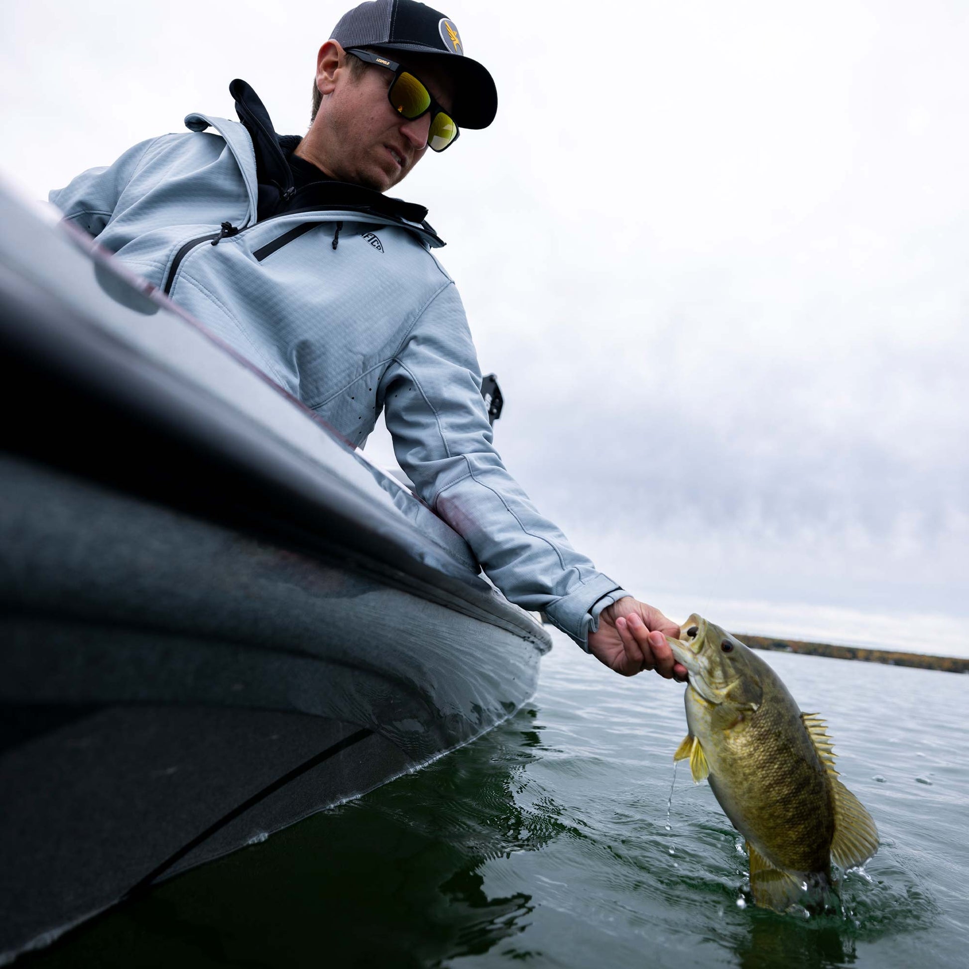 Mens Reaper Softshell Zip Up Jacket - AFTCO