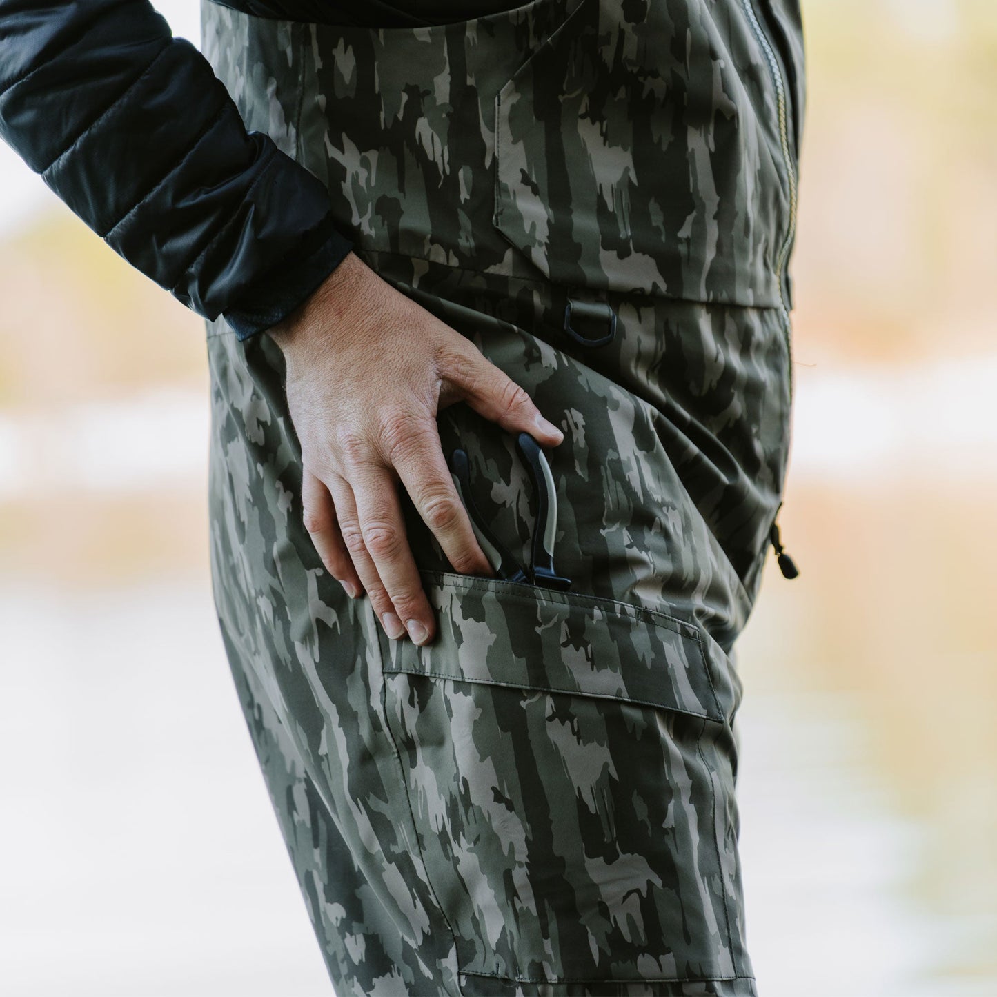 Mens Stormbreaker Fishing Bib - AFTCO