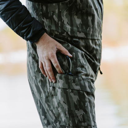 Mens Stormbreaker Fishing Bib - AFTCO