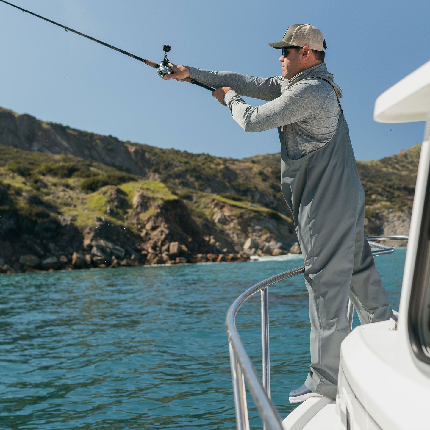 Mens Deep Set Waterproof Fishing Bibs - AFTCO