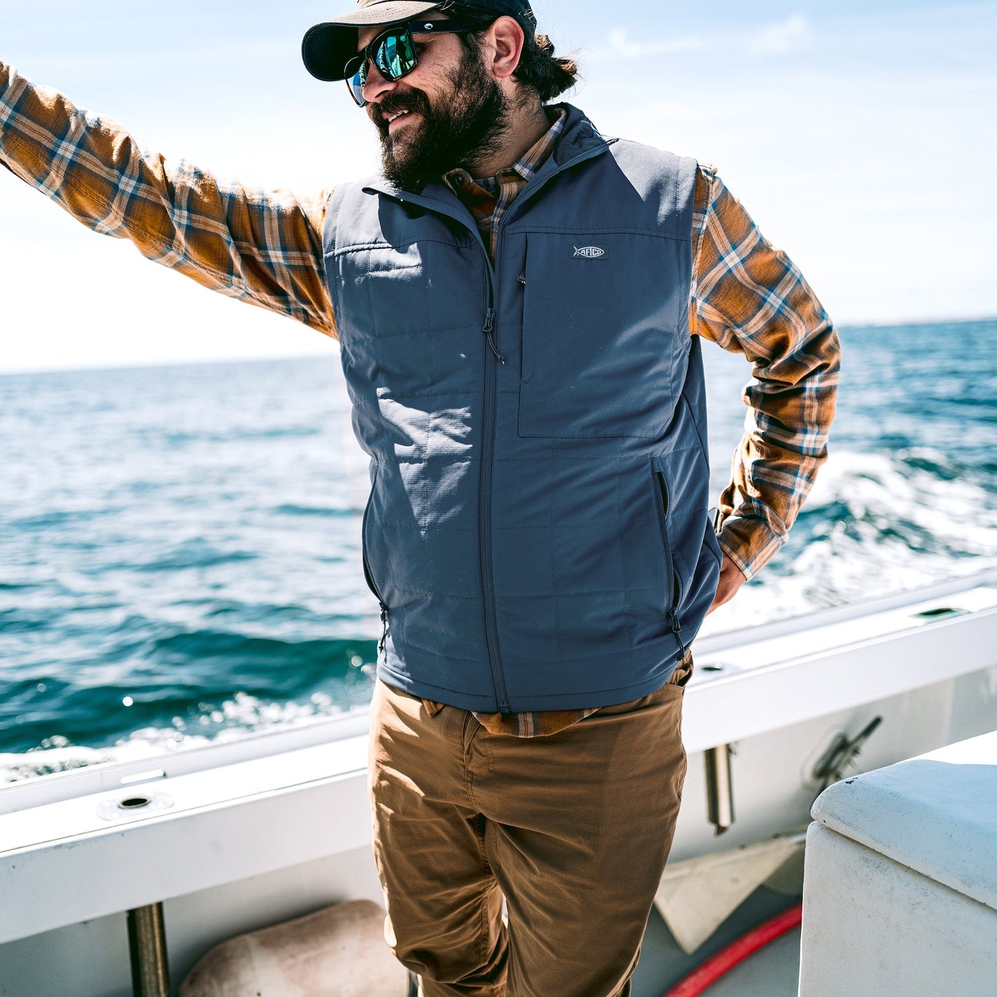 Mens Crosswind Insulated Vest - AFTCO