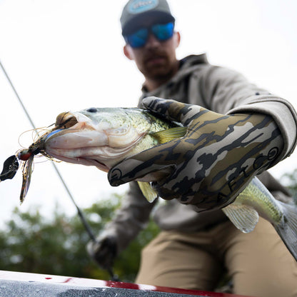 Tackle & Gear Helm Fishing Gloves - AFTCO