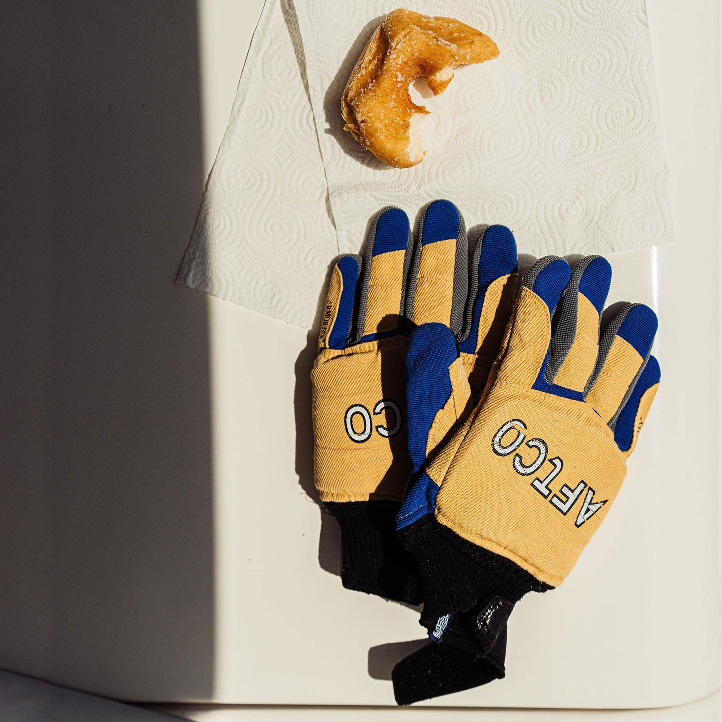 Tackle & Gear|Mens Wire Max Salt Water Fishing Glove - AFTCO