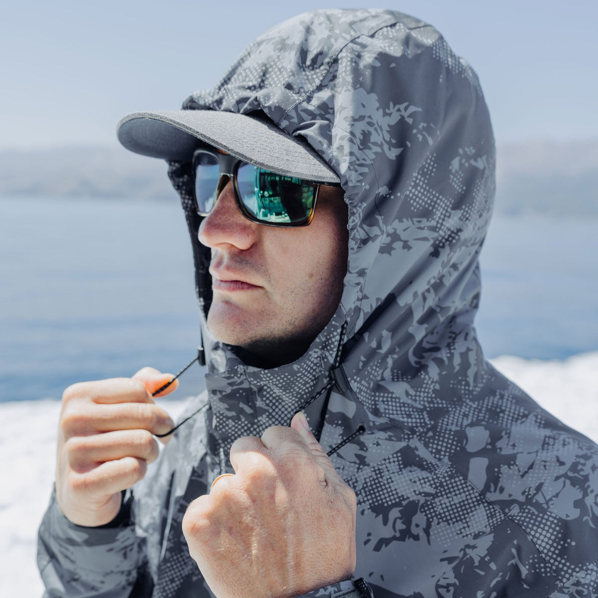 Mens Crossing Printed Camo Fishing Jacket - AFTCO
